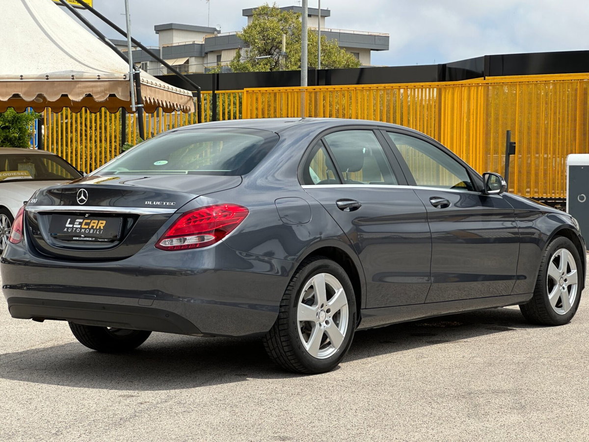 Mercedes-Benz Classe C 180 d Auto Executive (7)