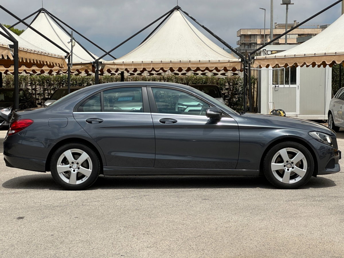 Mercedes-Benz Classe C 180 d Auto Executive (8)