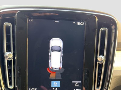 Volvo XC40 T3 Momentum Pro (13)