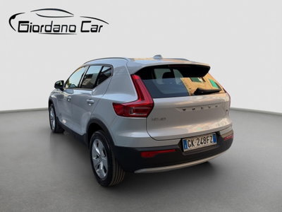 Volvo XC40 T3 Momentum Pro (5)