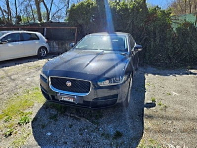 Jaguar XE 2.0 D 180 CV aut. R-Sport (13)
