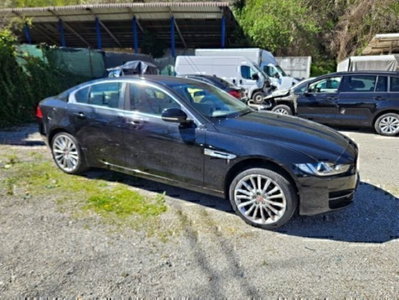Jaguar XE 2.0 D 180 CV aut. R-Sport (9)
