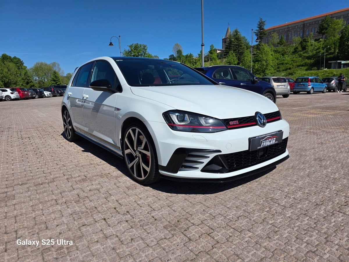 Volkswagen Golf GTI Clubsport 2.0 TSI DSG 5p. BlueMotion Technology (17)
