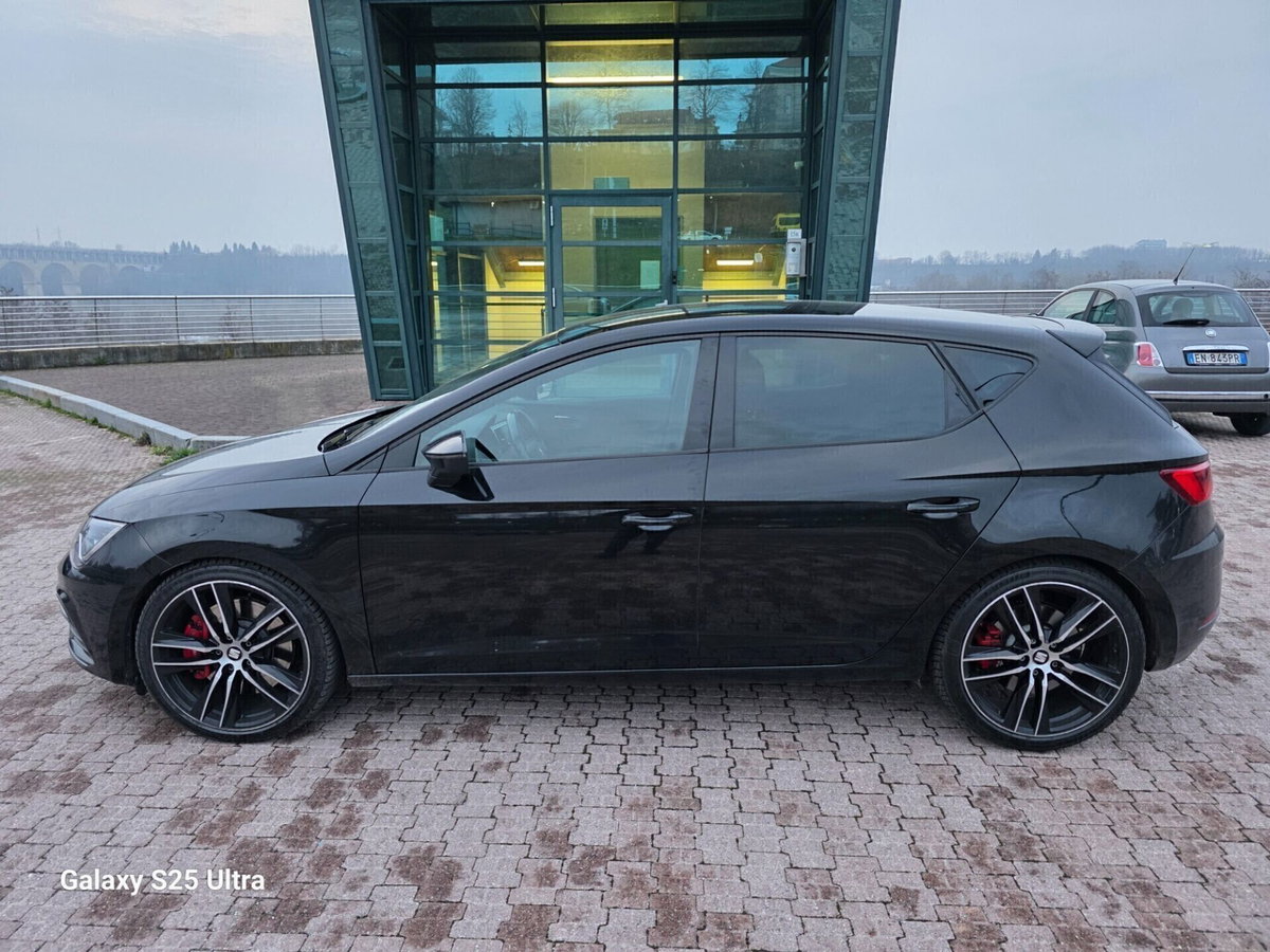 SEAT Leon 2.0 TSI DSG 5p. Cupra R (10)