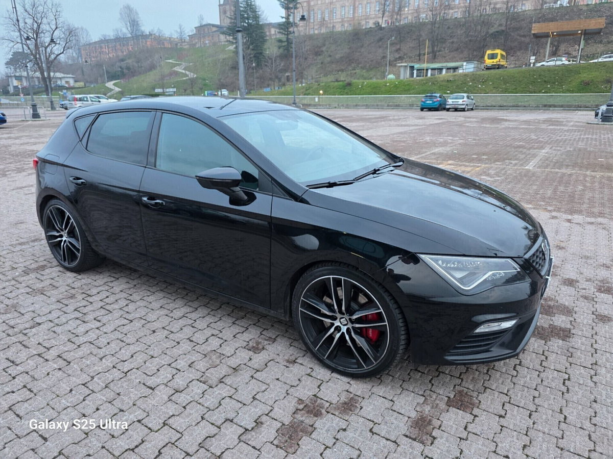 SEAT Leon 2.0 TSI DSG 5p. Cupra R (9)