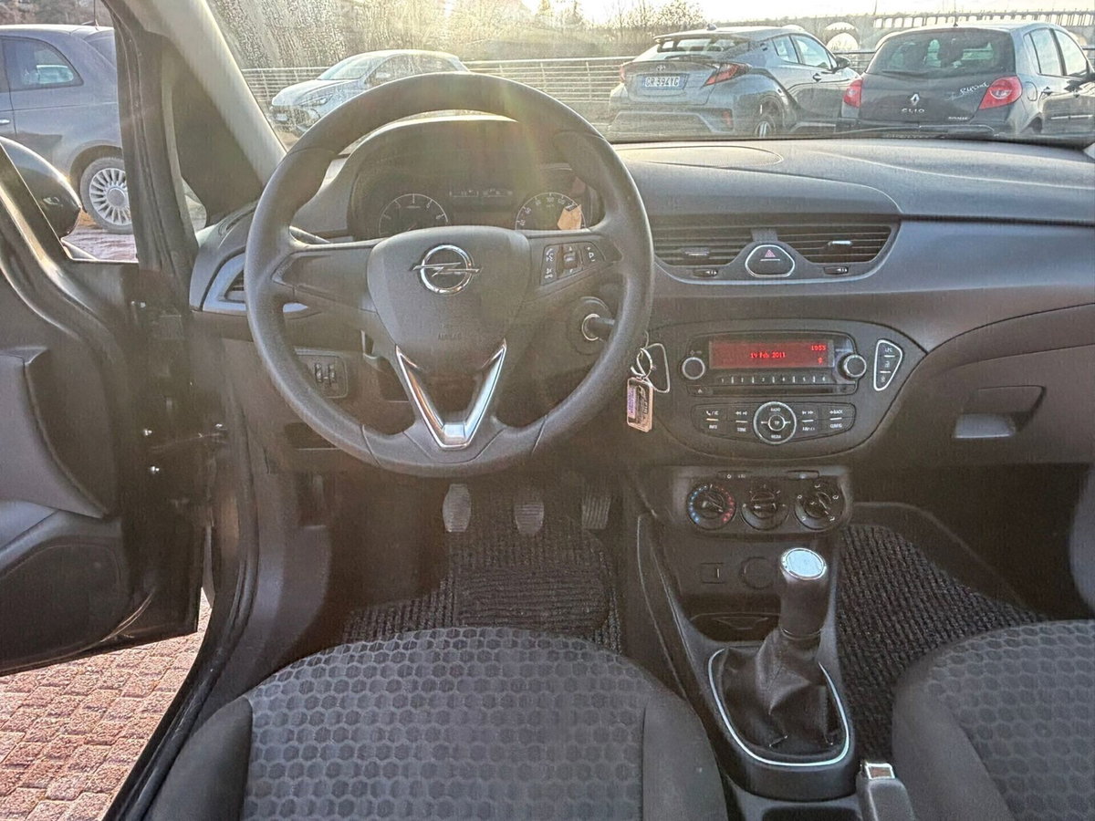 Opel Corsa 1.4 90CV GPL Tech 5 porte n-Joy (11)