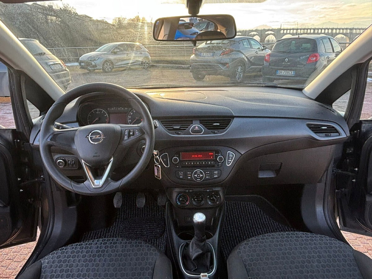 Opel Corsa 1.4 90CV GPL Tech 5 porte n-Joy (12)