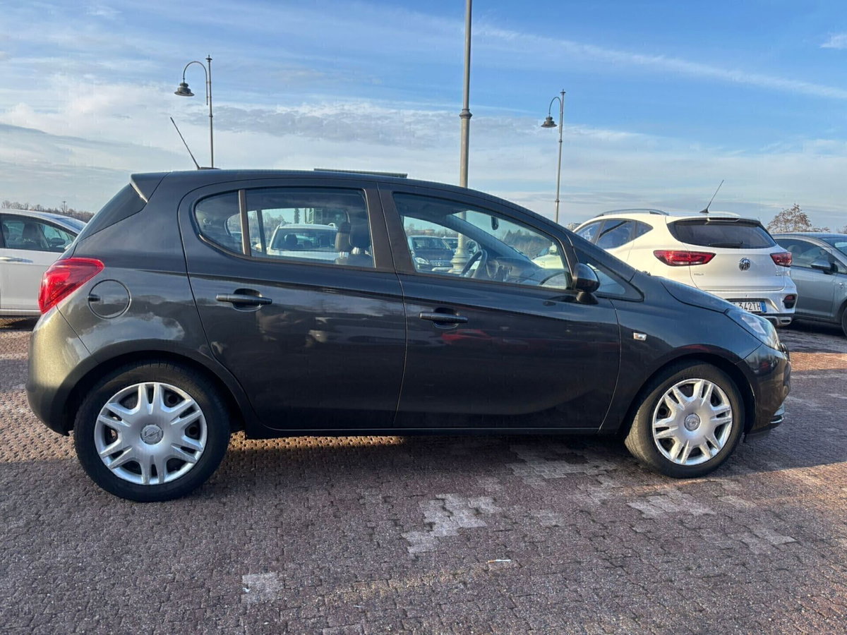 Opel Corsa 1.4 90CV GPL Tech 5 porte n-Joy (17)