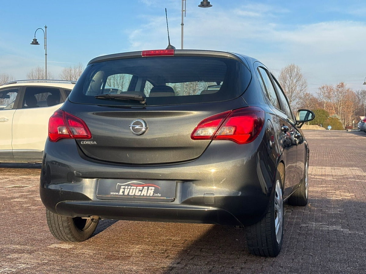 Opel Corsa 1.4 90CV GPL Tech 5 porte n-Joy (9)