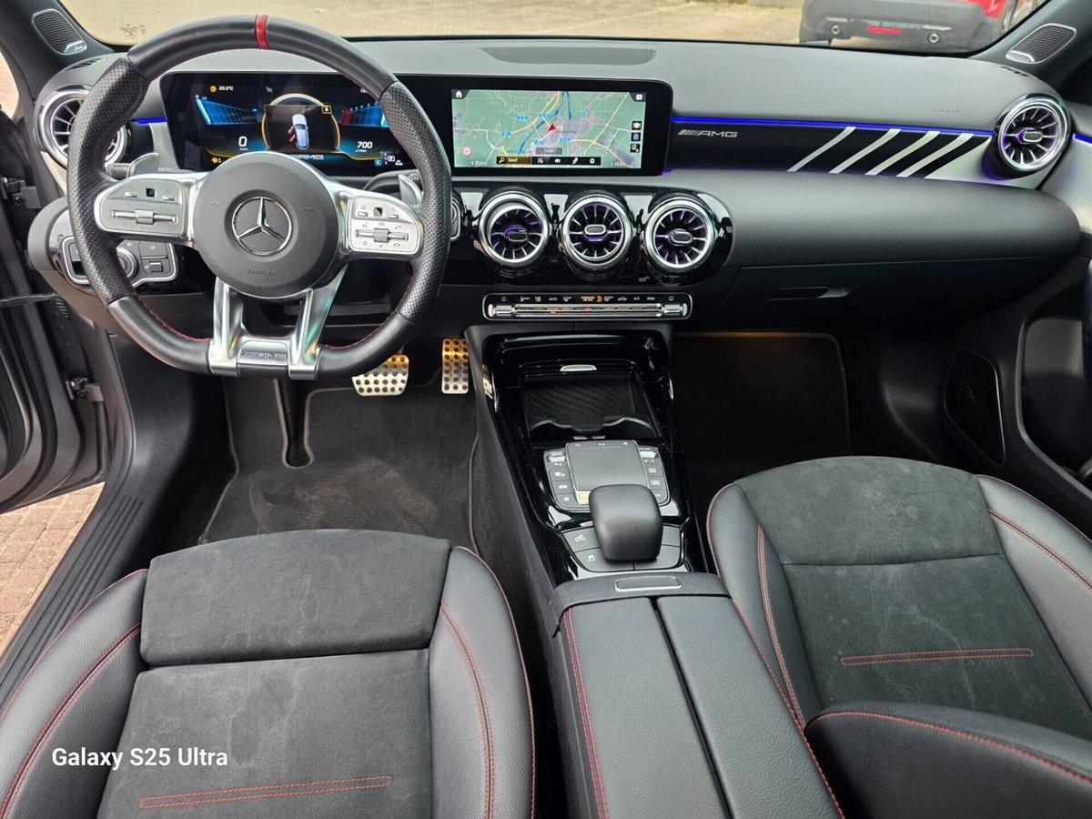 Mercedes-Benz Classe A 35 AMG 4Matic (14)