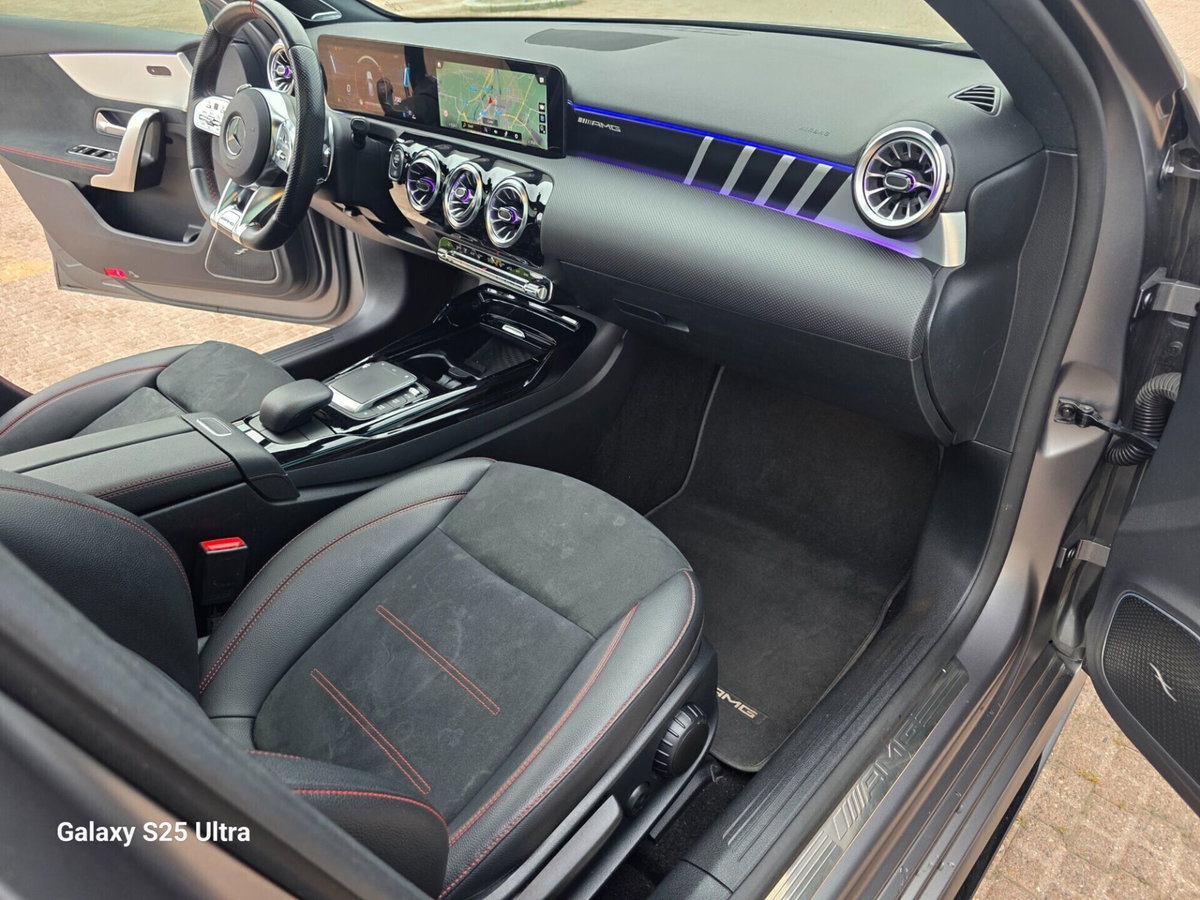 Mercedes-Benz Classe A 35 AMG 4Matic (19)