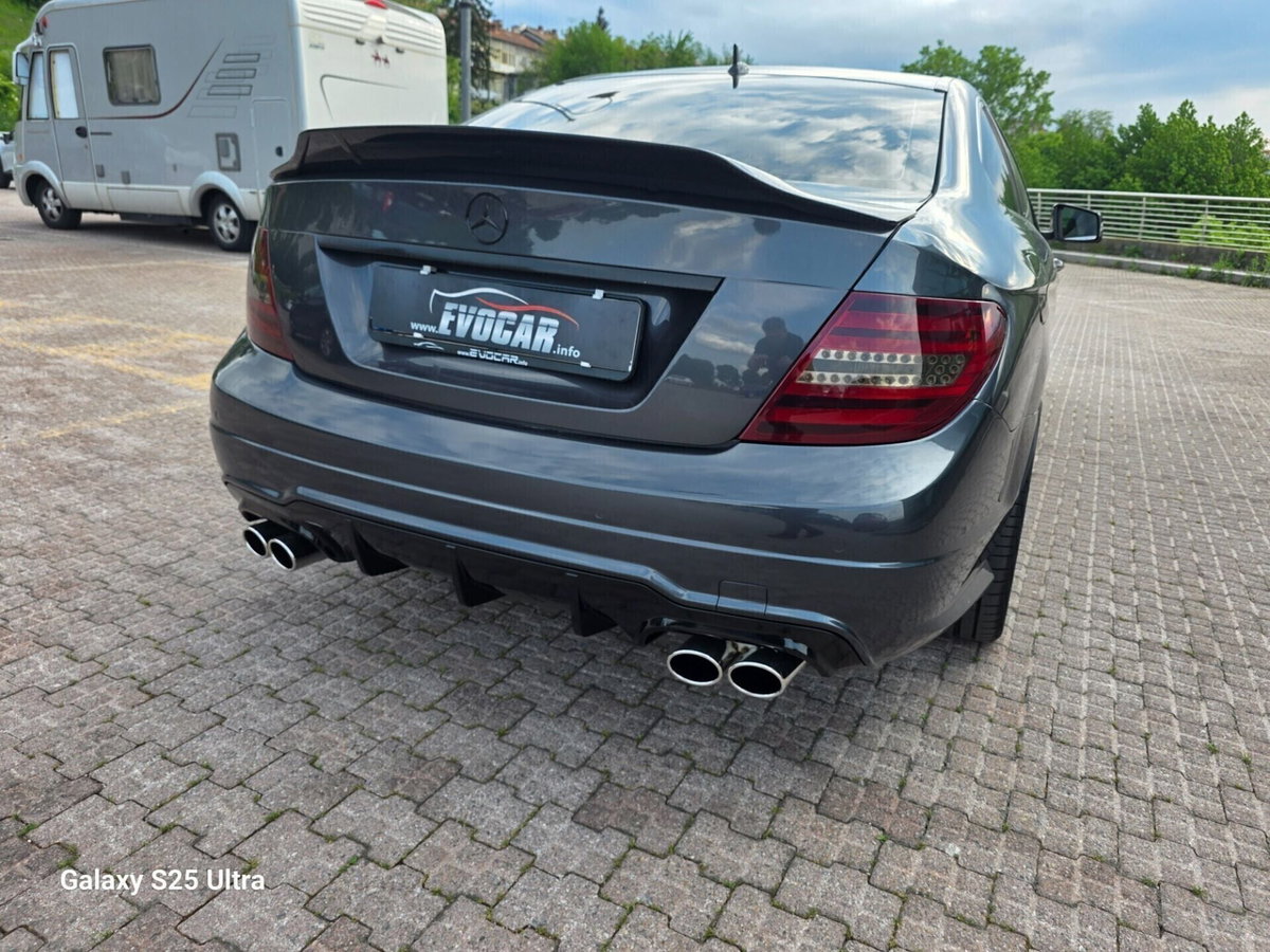 Mercedes-Benz Classe C Coupé 220 d Coupé Premium (17)