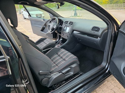 Volkswagen Golf 2.0 TSI DSG 3p. GTI (10)