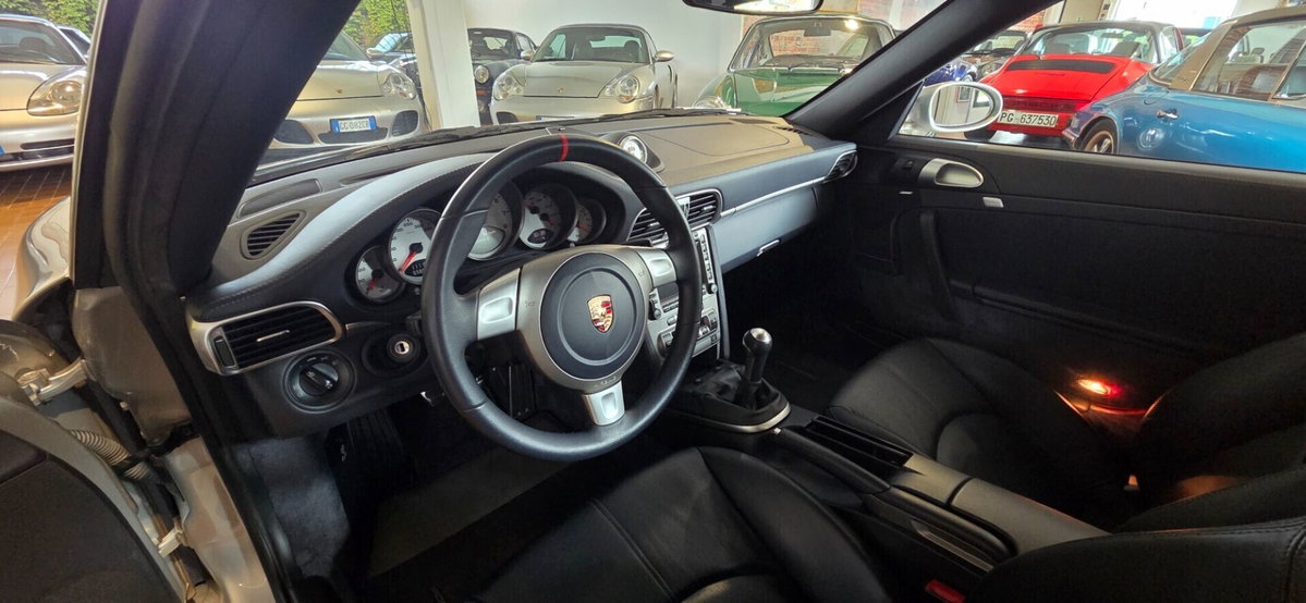 Porsche 911 Coupé Carrera S (12)