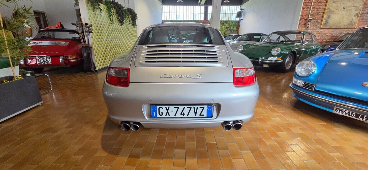 Porsche 911 Coupé Carrera S (7)