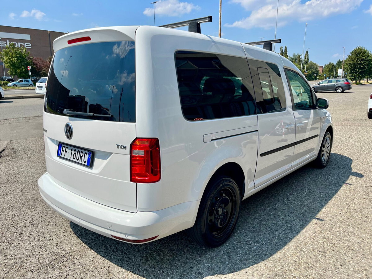 Volkswagen Caddy Pianale Ribassato 2.0 TDI 102 CV Trendline Maxi (4)