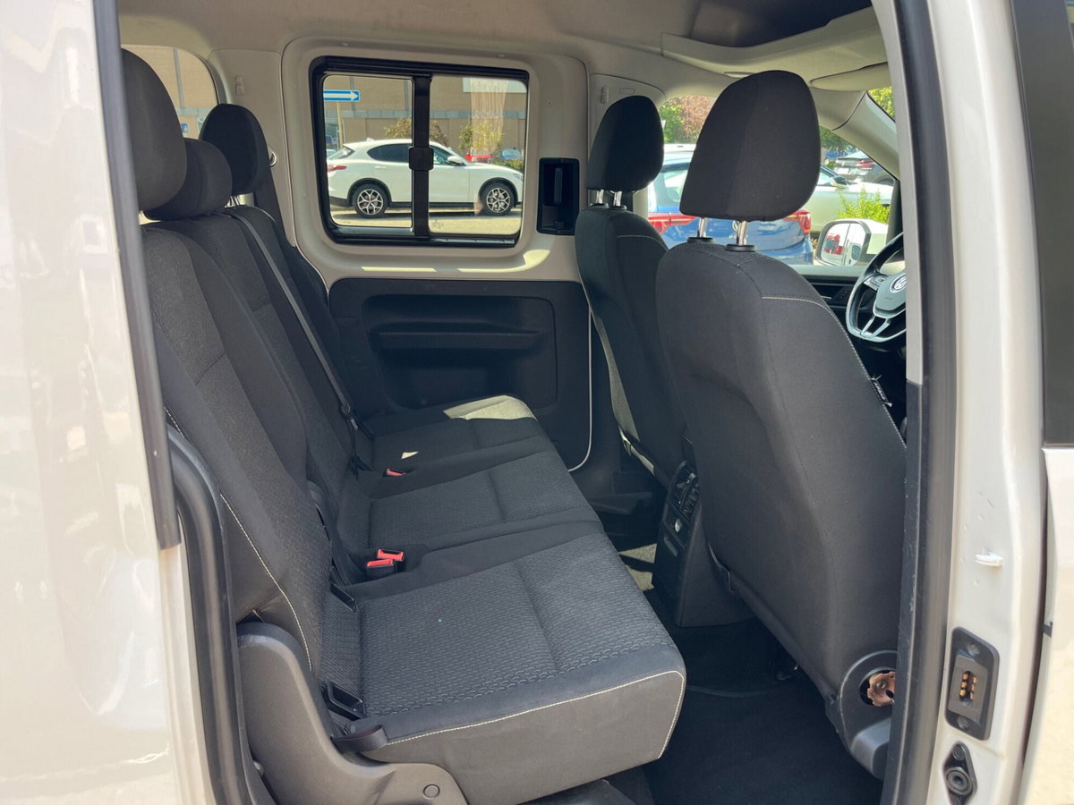 Volkswagen Caddy Pianale Ribassato 2.0 TDI 102 CV Trendline Maxi (8)