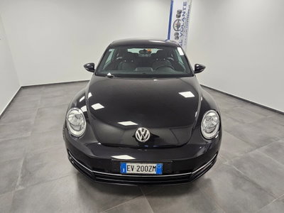 Volkswagen Maggiolino 1.6 TDI Design (15)