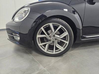 Volkswagen Maggiolino 1.6 TDI Design (17)