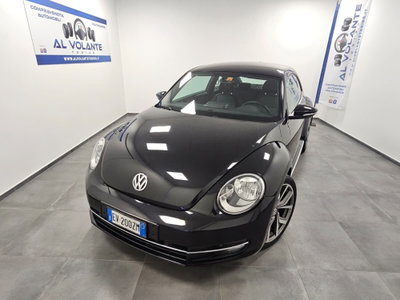 Volkswagen Maggiolino 1.6 TDI Design (2)