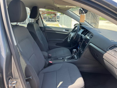 Volkswagen Golf 1.6 TDI 115 CV 5p. Business BlueMotion Technology (5)