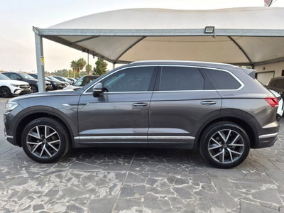 Volkswagen Touareg 3.0 V6 TDI 286 CV SCR Elegance (5)