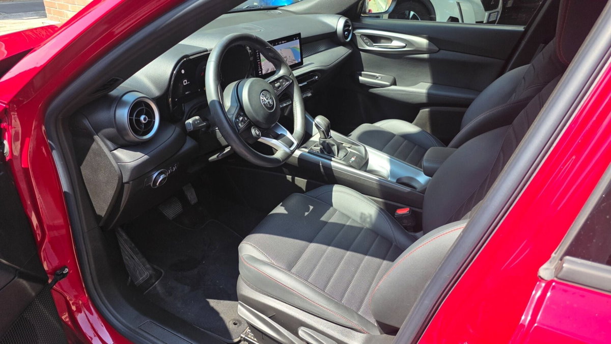 Alfa Romeo Tonale 1.6 Sprint 130cv tct6 (13)