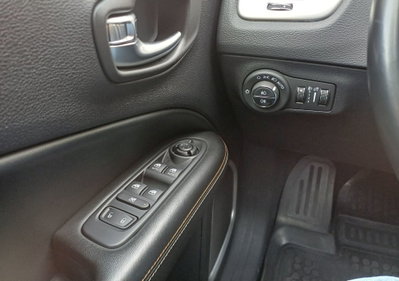 Jeep Compass 2.0 Multijet II aut. 4WD Longitude (19)