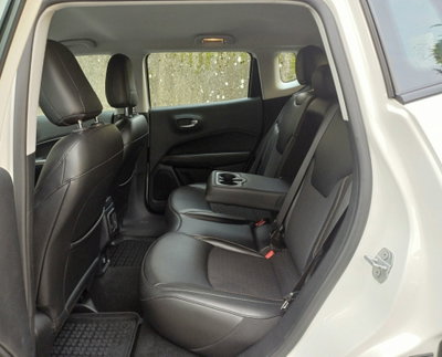Jeep Compass 2.0 Multijet II aut. 4WD Longitude (9)