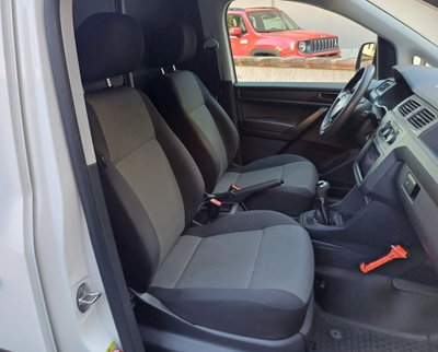 Volkswagen Caddy 2.0 TDI 122 CV 4MOTION Trendline (10)