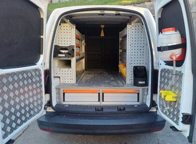 Volkswagen Caddy 2.0 TDI 122 CV 4MOTION Trendline (16)