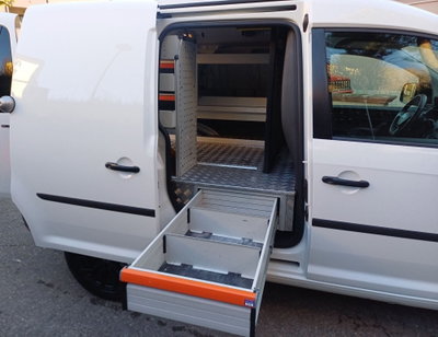 Volkswagen Caddy 2.0 TDI 122 CV 4MOTION Trendline (18)