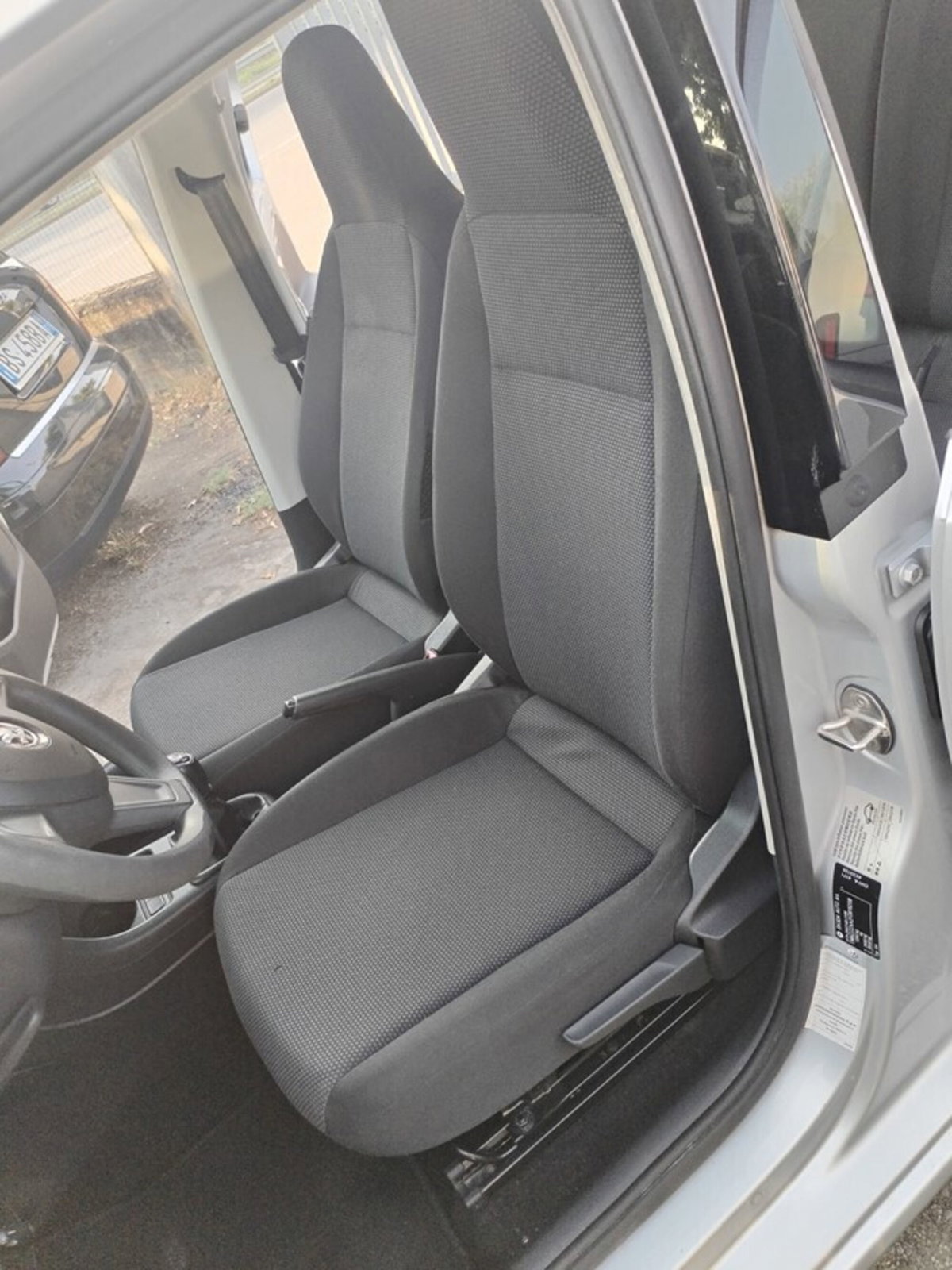 Skoda Citigo 60 CV ASG 5 porte Elegance (13)