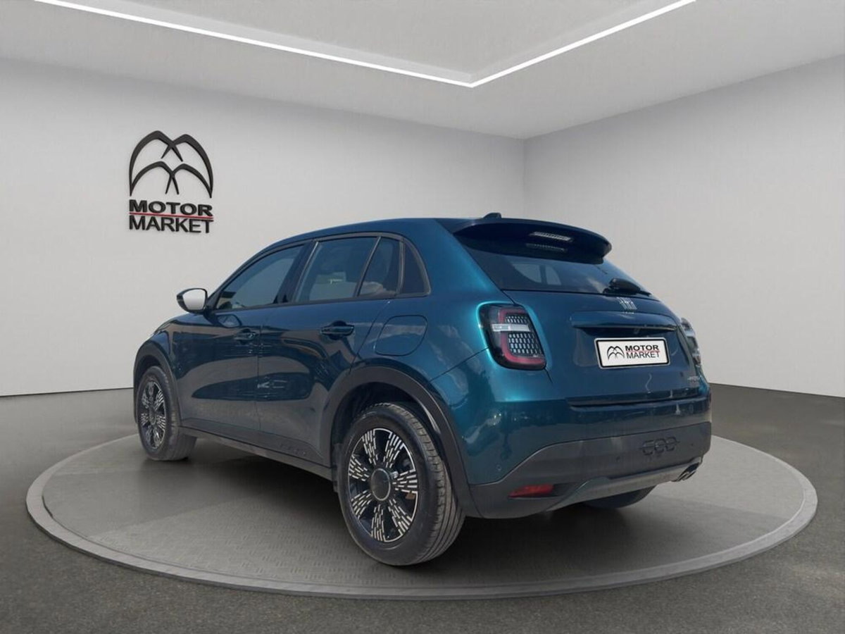 Fiat 600 1.2 hybrid Pop 145cv auto (8)