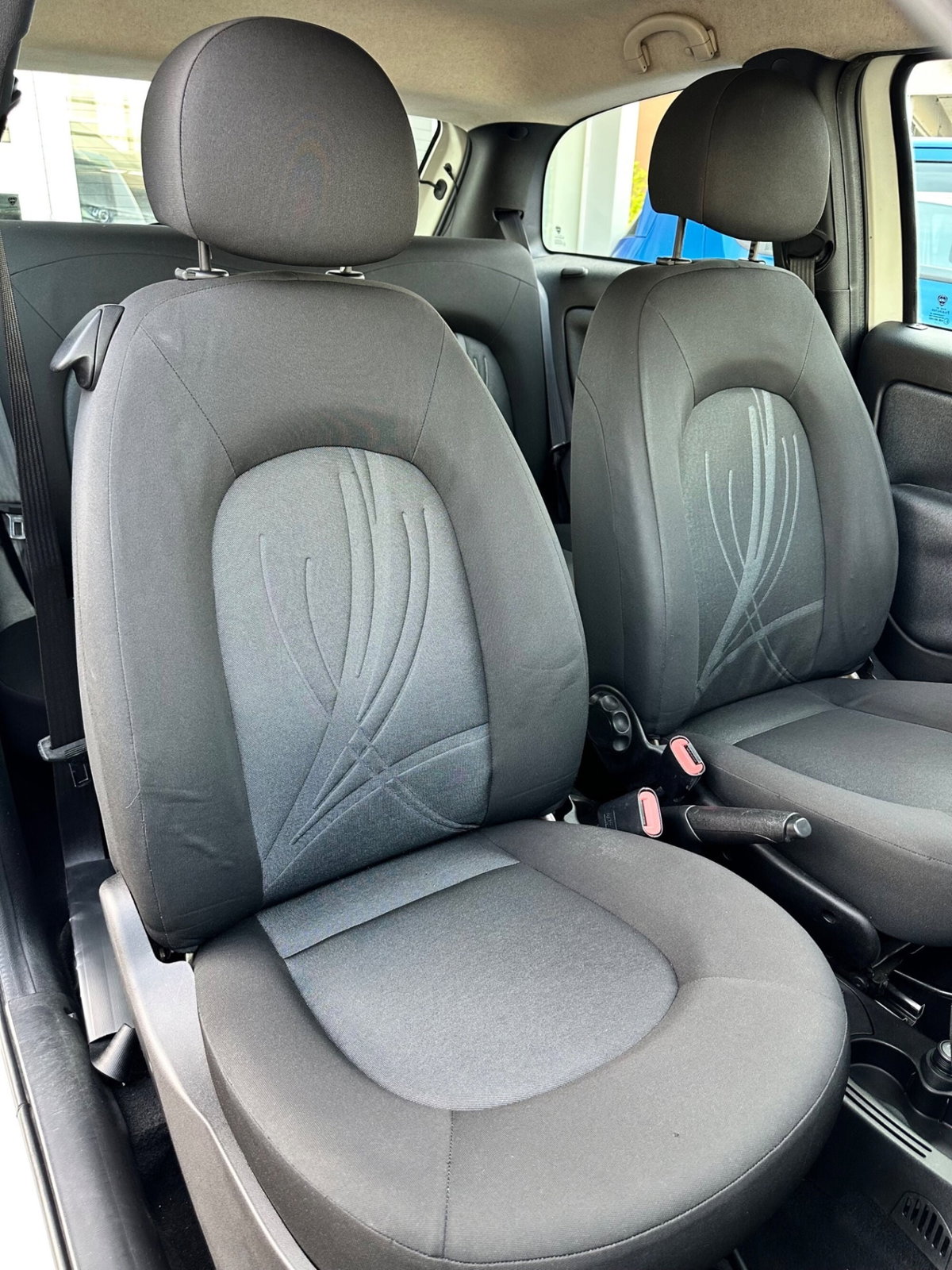 Lancia Ypsilon 1.2 69 CV Diva (10)