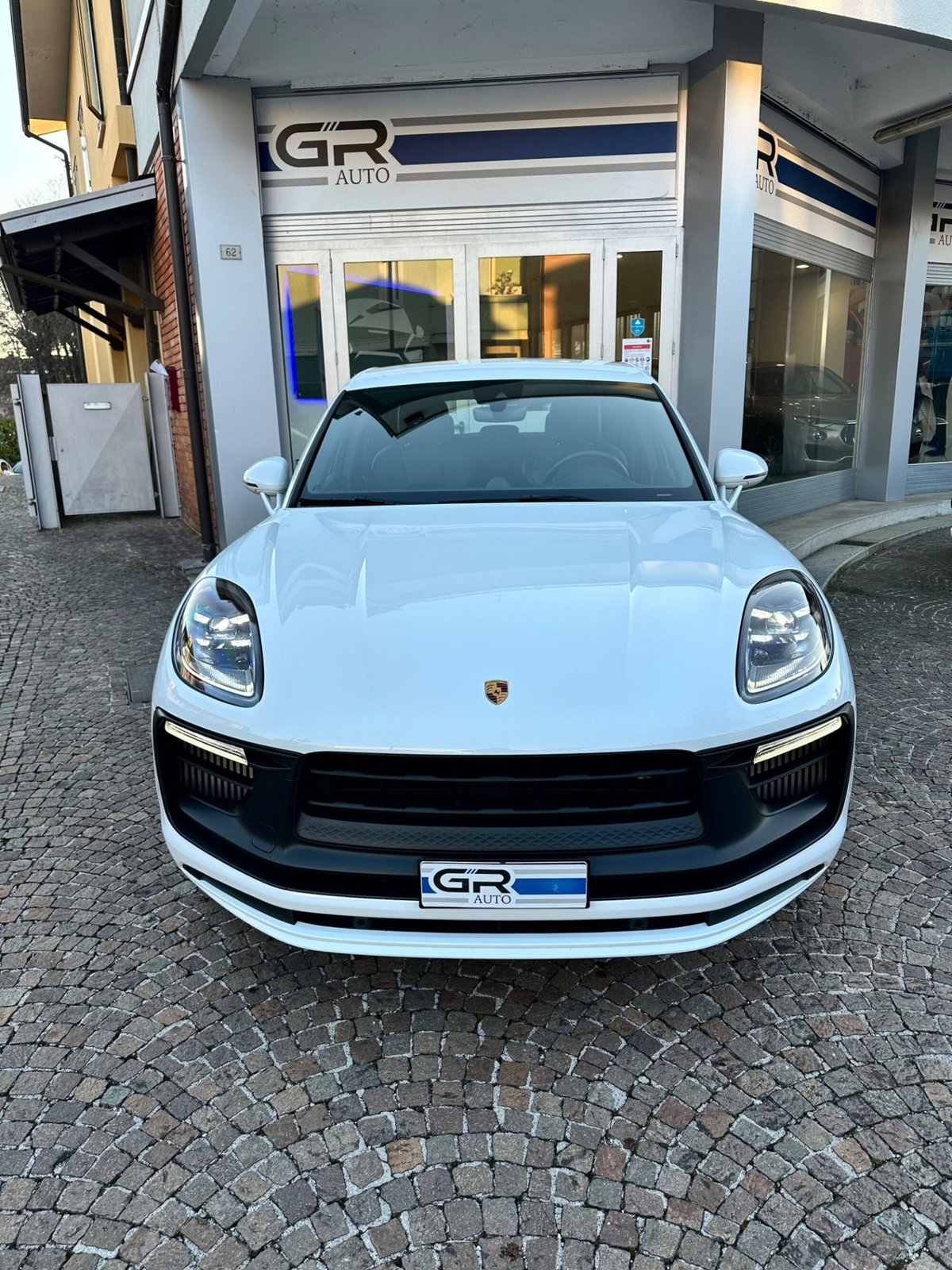 Porsche Macan 2.9 GTS 440cv pdk (2)