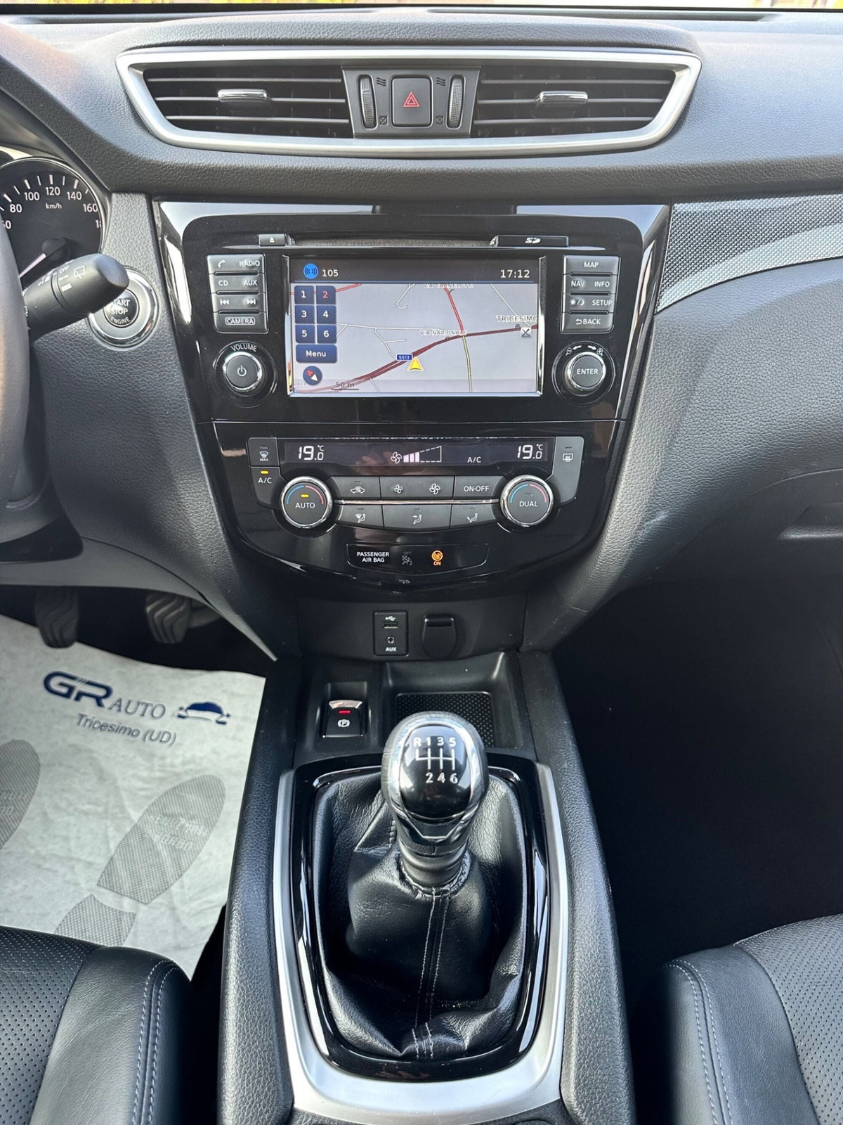 Nissan X-Trail 1.6 dCi 2WD Tekna (12)