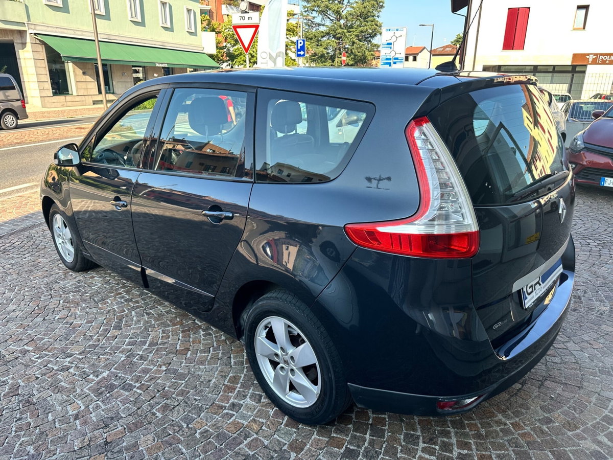 Renault Scenic E-Tech Electric 1.5 dCi 110CV Luxe (4)