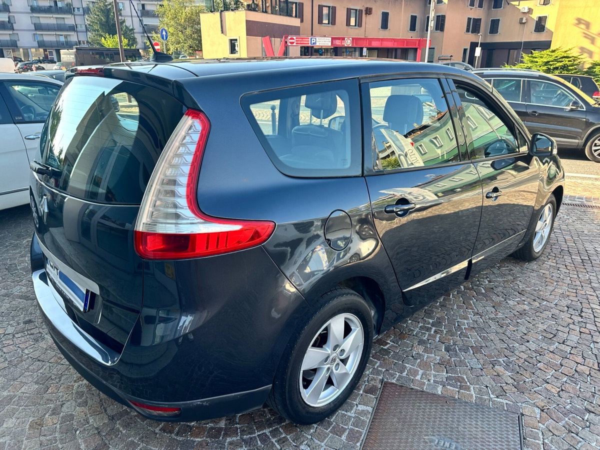 Renault Scenic E-Tech Electric 1.5 dCi 110CV Luxe (6)