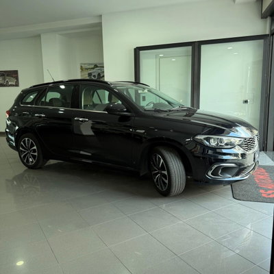 Fiat Tipo Station Wagon Tipo 1.6 Mjt S&S SW Easy (2)