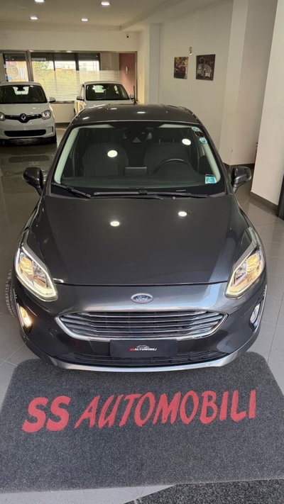 Ford Fiesta 1.1 75 CV GPL 5 porte (20)