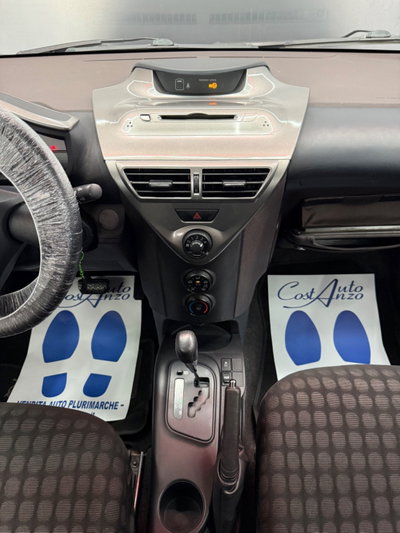 Toyota iQ 1.0 Multidrive (12)