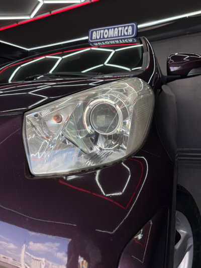 Toyota iQ 1.0 Multidrive (17)
