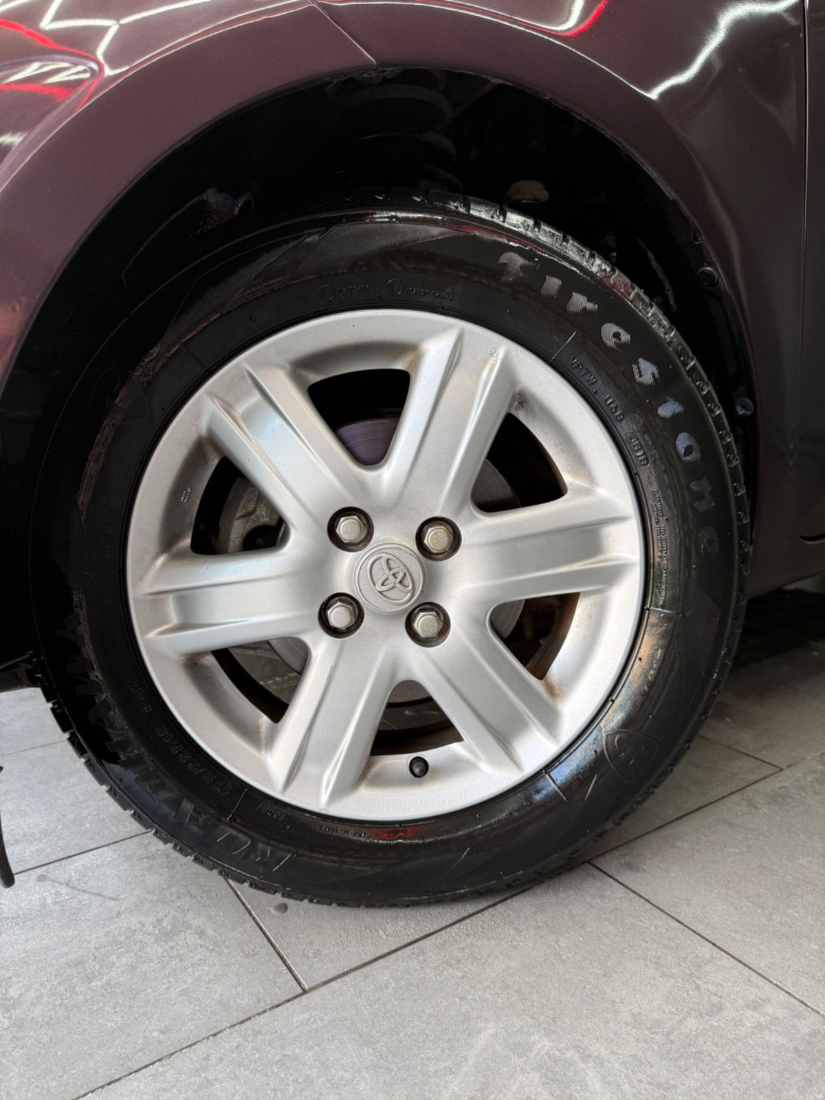 Toyota iQ 1.0 Multidrive (18)