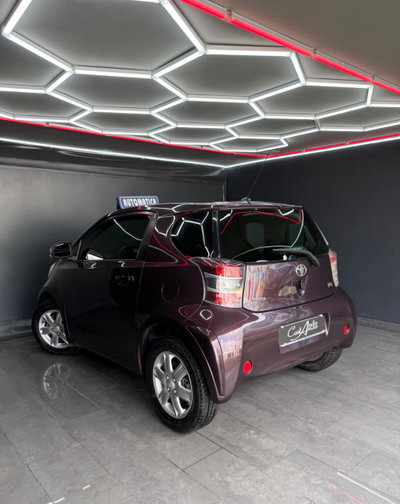 Toyota iQ 1.0 Multidrive (5)