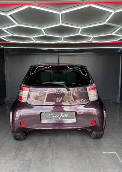 Toyota iQ 1.0 Multidrive (6)