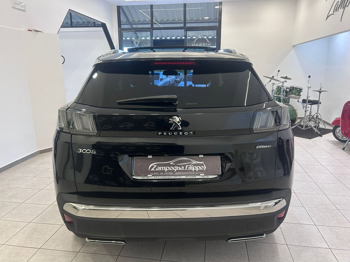 Peugeot 3008 BlueHDi 130 S&S EAT8 GT Line (4)