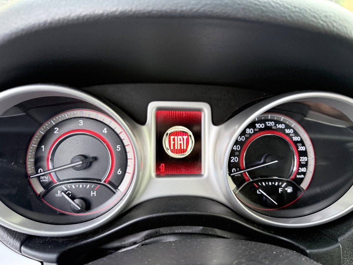 Fiat Freemont 2.0 Multijet 140 CV Lounge (14)