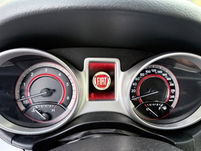 Fiat Freemont 2.0 Multijet 140 CV Lounge (14)