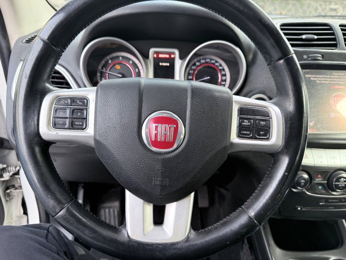 Fiat Freemont 2.0 Multijet 140 CV Lounge (18)